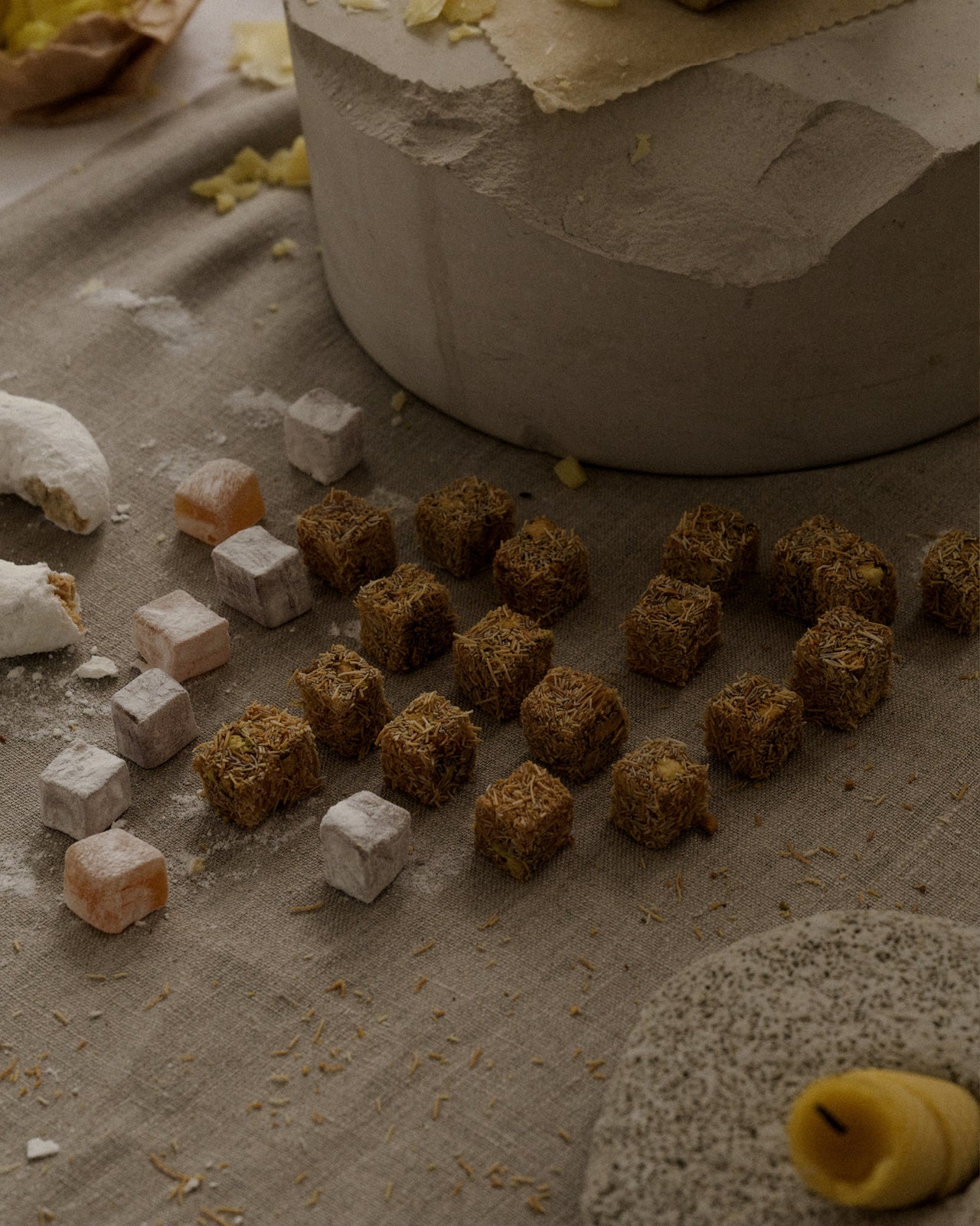 Shoal Tablecloth - Linen - Undyed