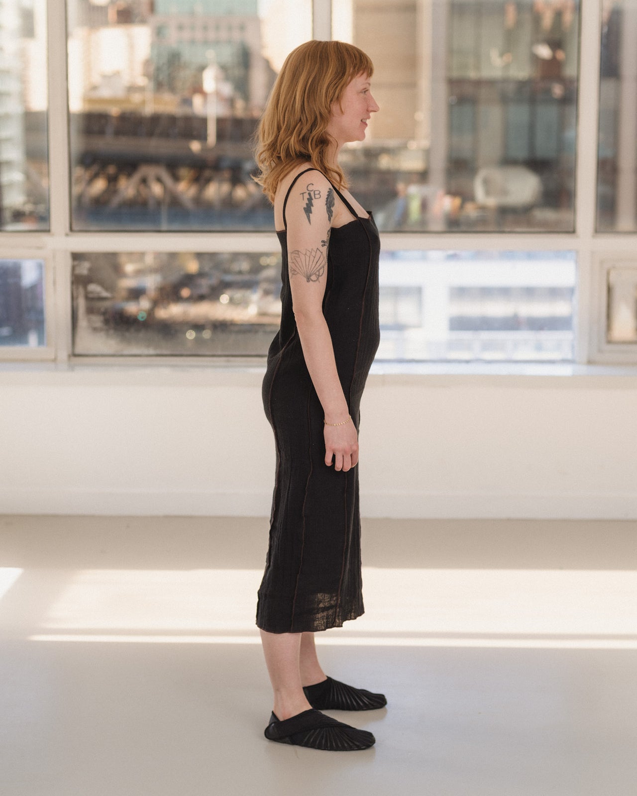 Shok Slip Dress - Crinkle Linen - Black / Brown