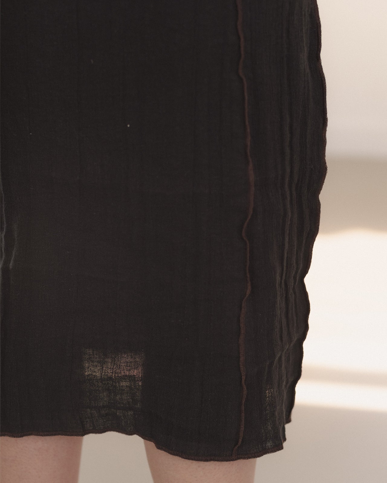 Shok Slip Dress - Crinkle Linen - Black / Brown