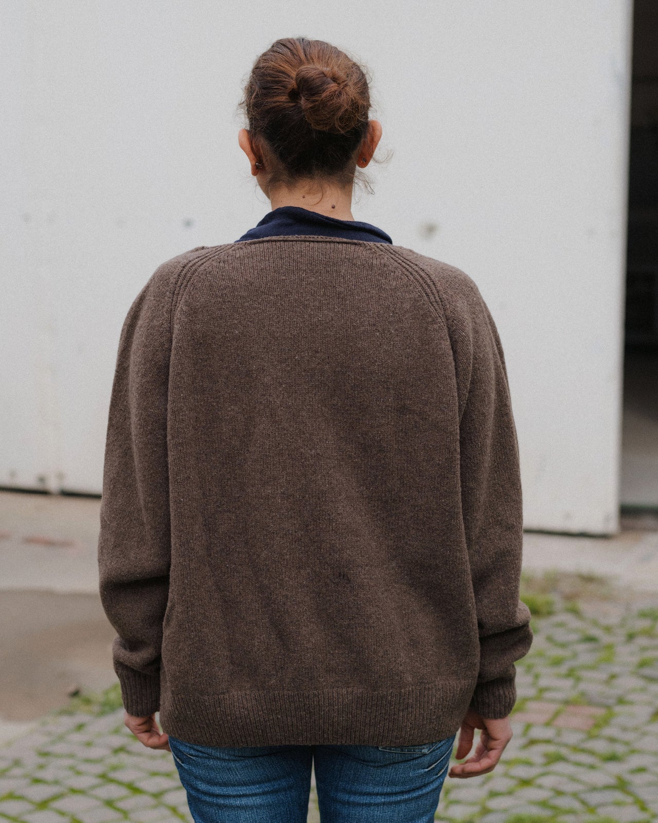 Soar V Neck - Arles Merino Wool - Burel Brown