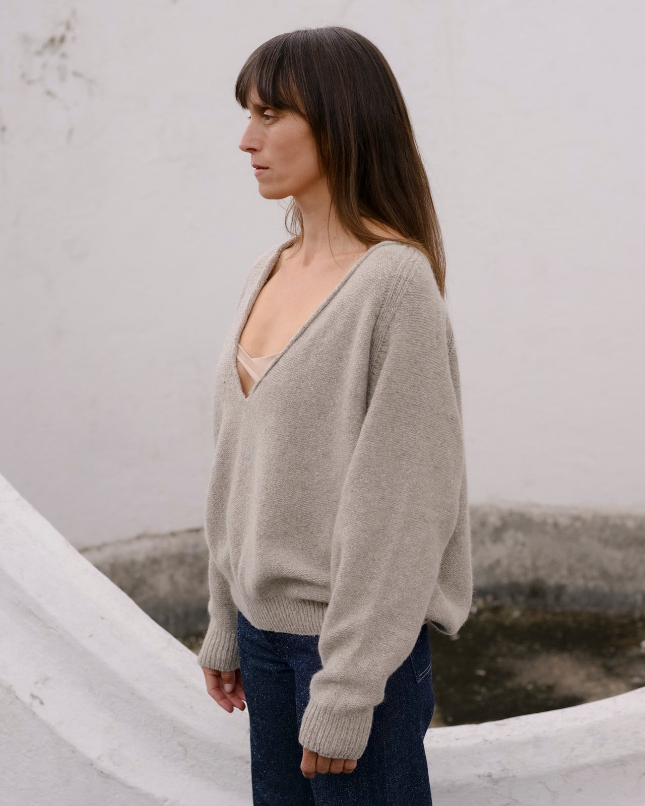Soar V Neck - Recycled Wool - Ingra Sand
