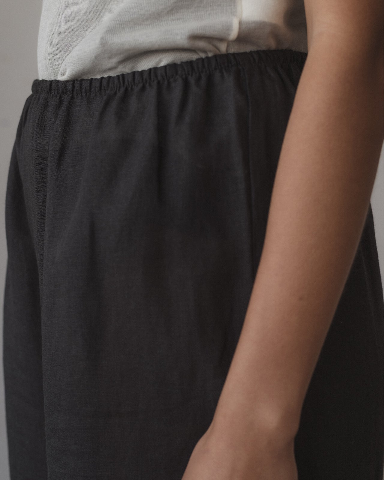 Stoa Pants - Sheer Linen - Black