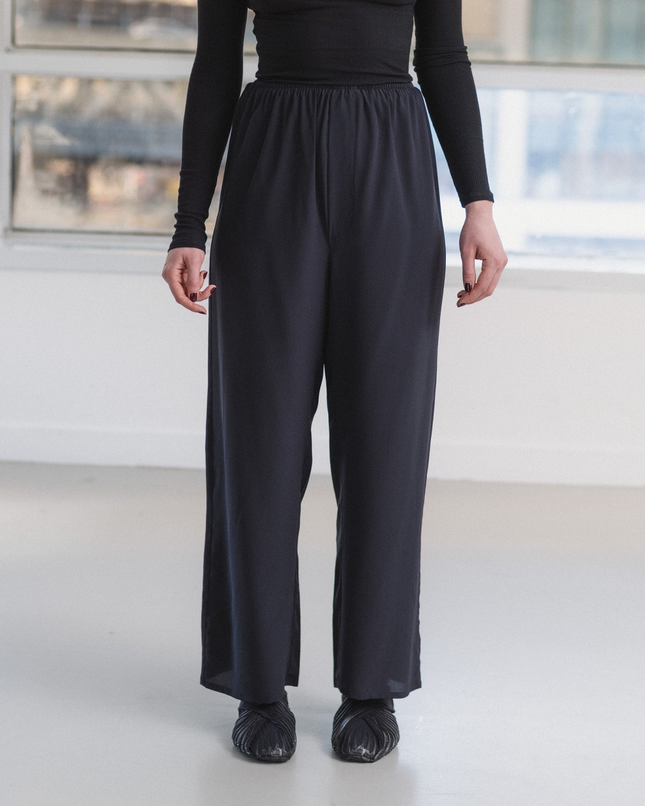 Stoa Pants - Silk Crepe - Black