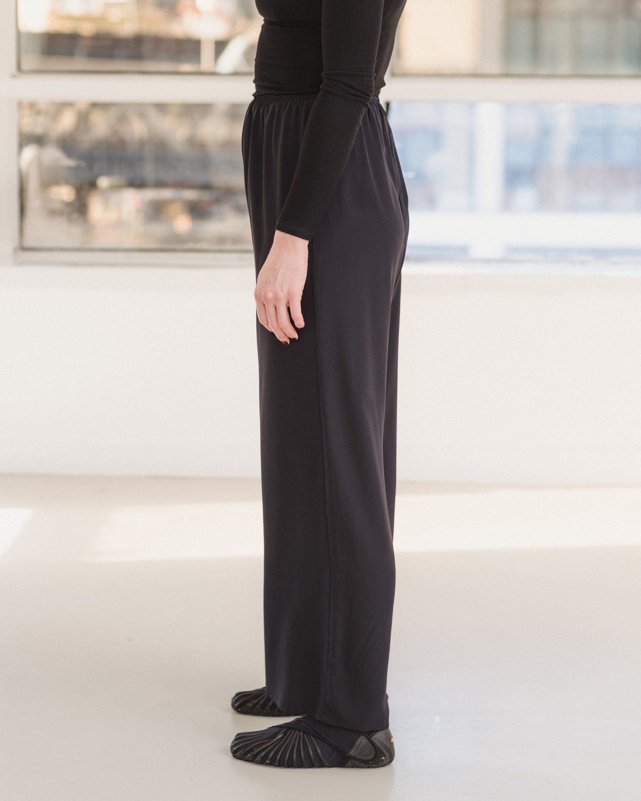 Stoa Pants - Silk Crepe - Black