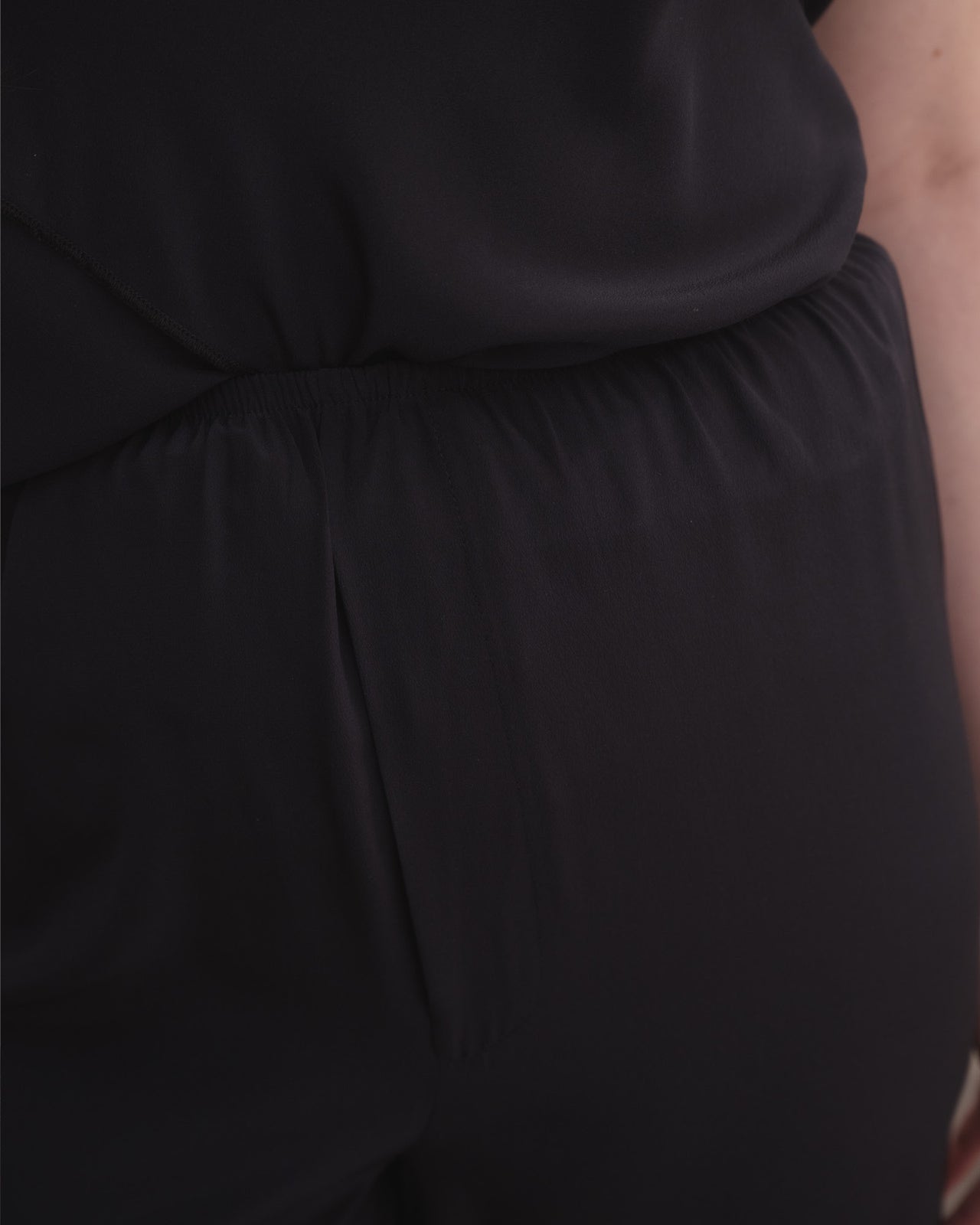 Stoa Pants - Silk Crepe - Black
