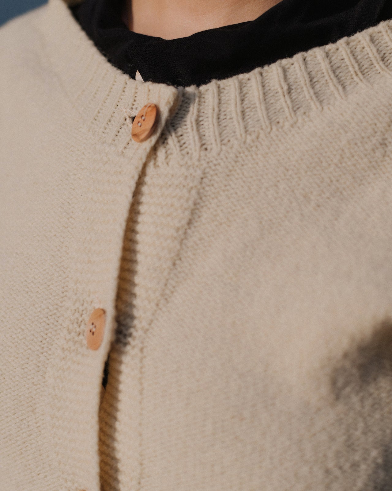 Tier Cardigan - Arles Merino Wool - Chaume Sand