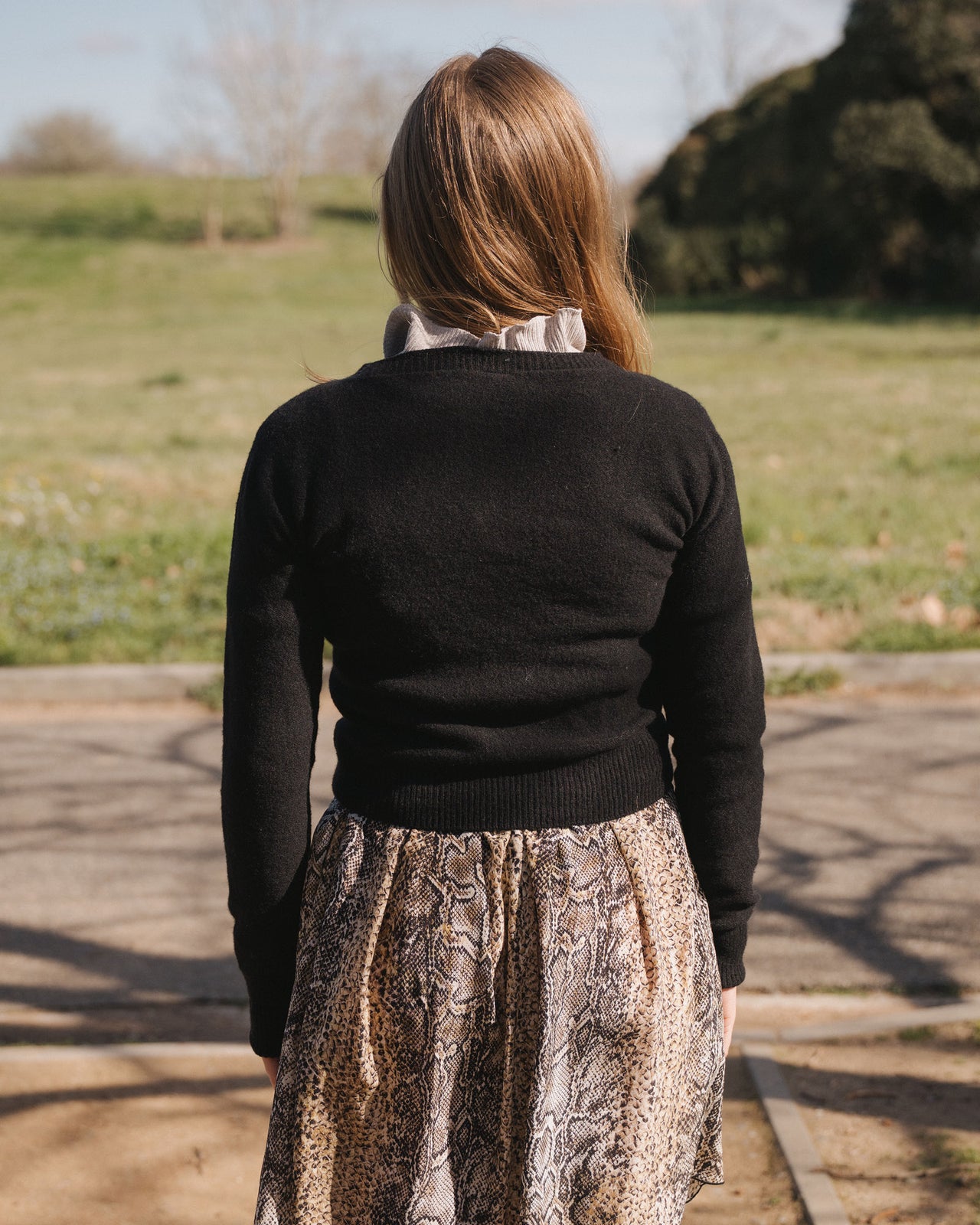 Tier Cardigan - Recycled Cashmere - Black with Wooden Buttons