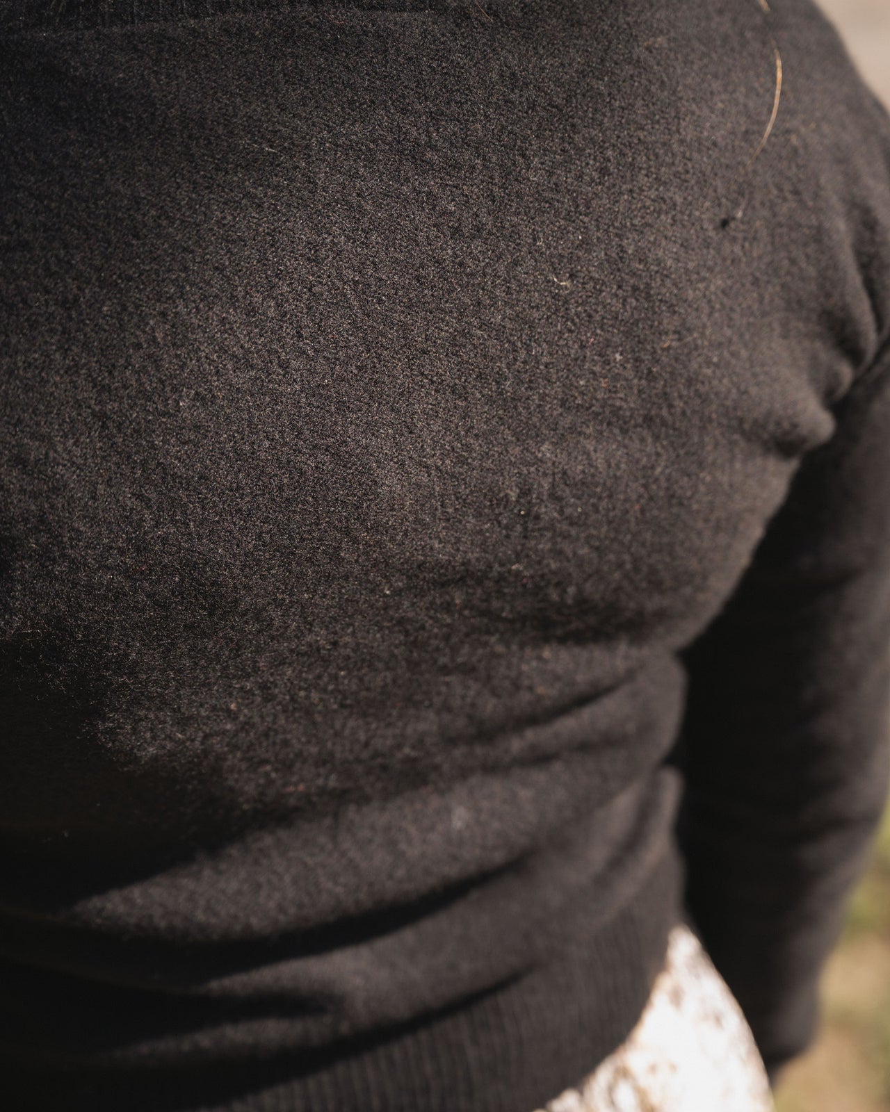 Tier Cardigan - Recycled Cashmere - Black with Wooden Buttons