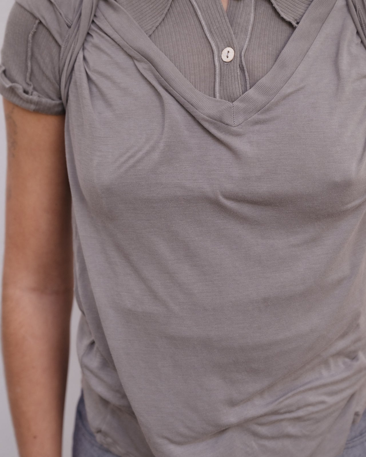 V Neck Tee Shirt - Bamboo Lyocell - Gilda Grey