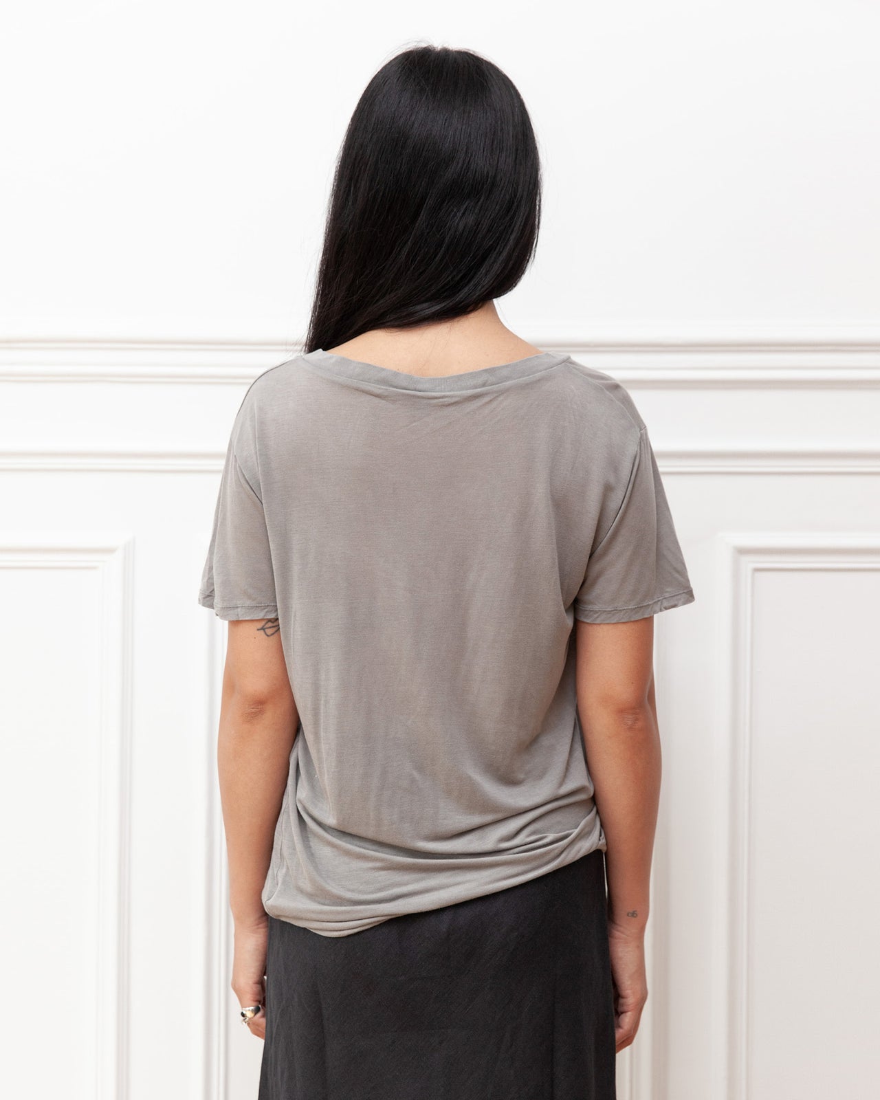 V Neck Tee Shirt - Bamboo Lyocell - Gilda Grey