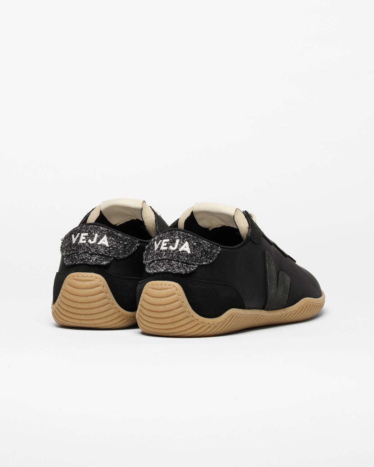 Jitsu Veja x Baserange - Recycled Polyester - Black