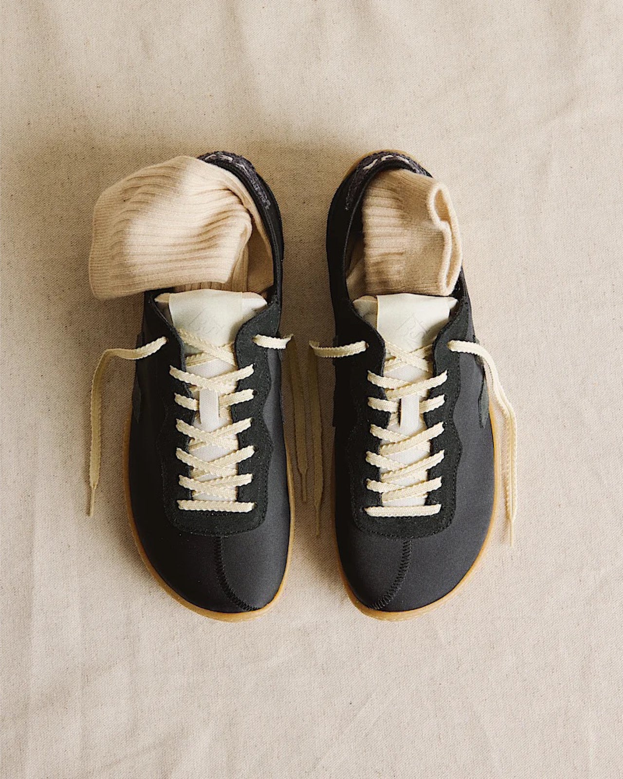 Jitsu Veja x Baserange - Recycled Polyester - Black