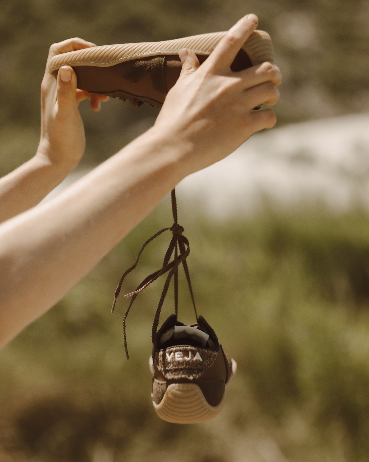 Jitsu Veja x Baserange - Recycled Polyester - Walnut