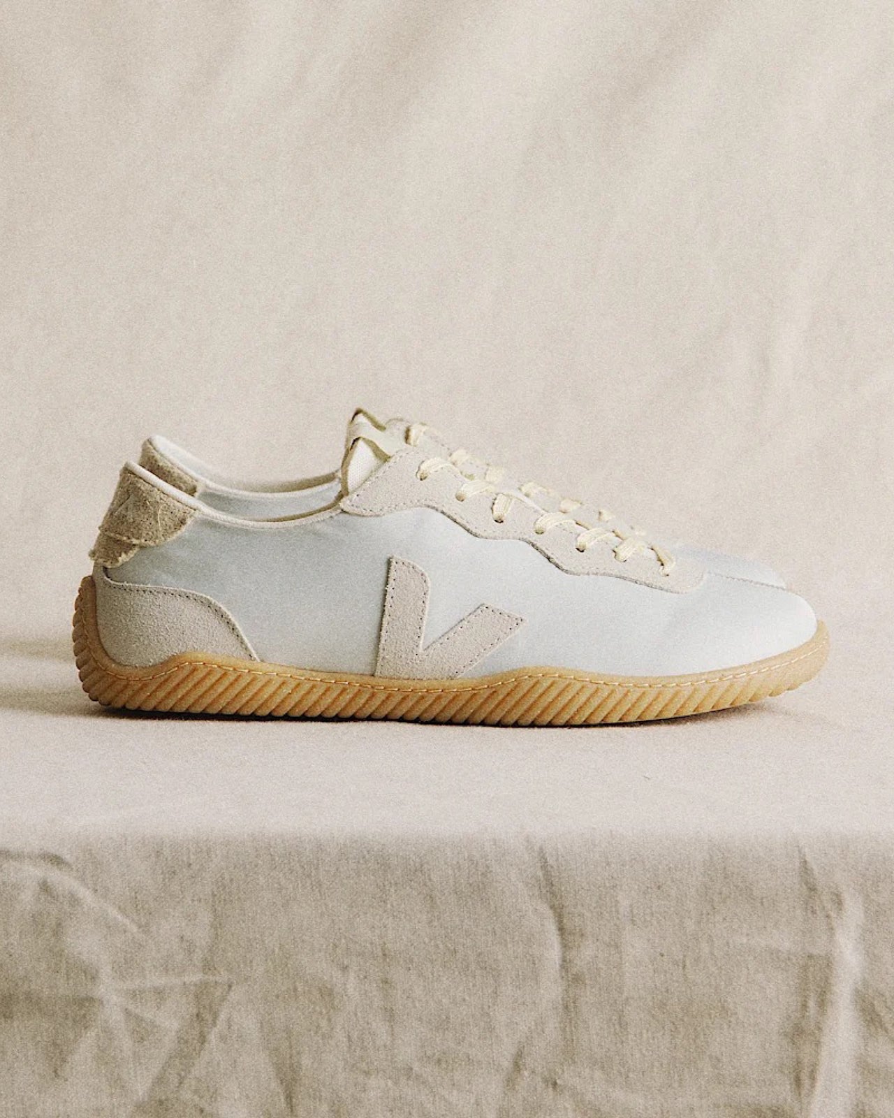 Jitsu Veja x Baserange - Recycled Polyester - Natural Grey