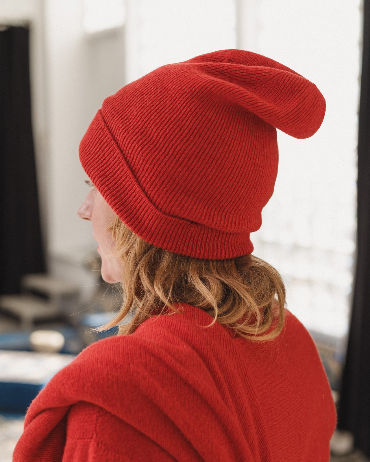 Whit Beanie - Recycled Cashmere Rib - Melograno Red