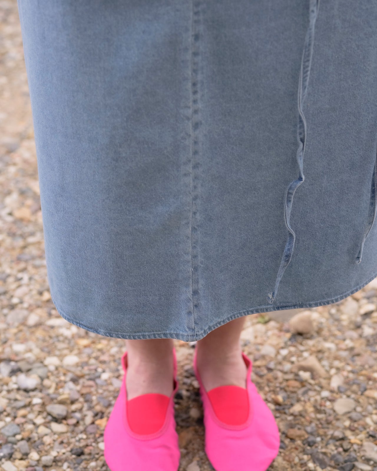 Yumi Apron Dress - Silk Cotton - Light Blue Wash