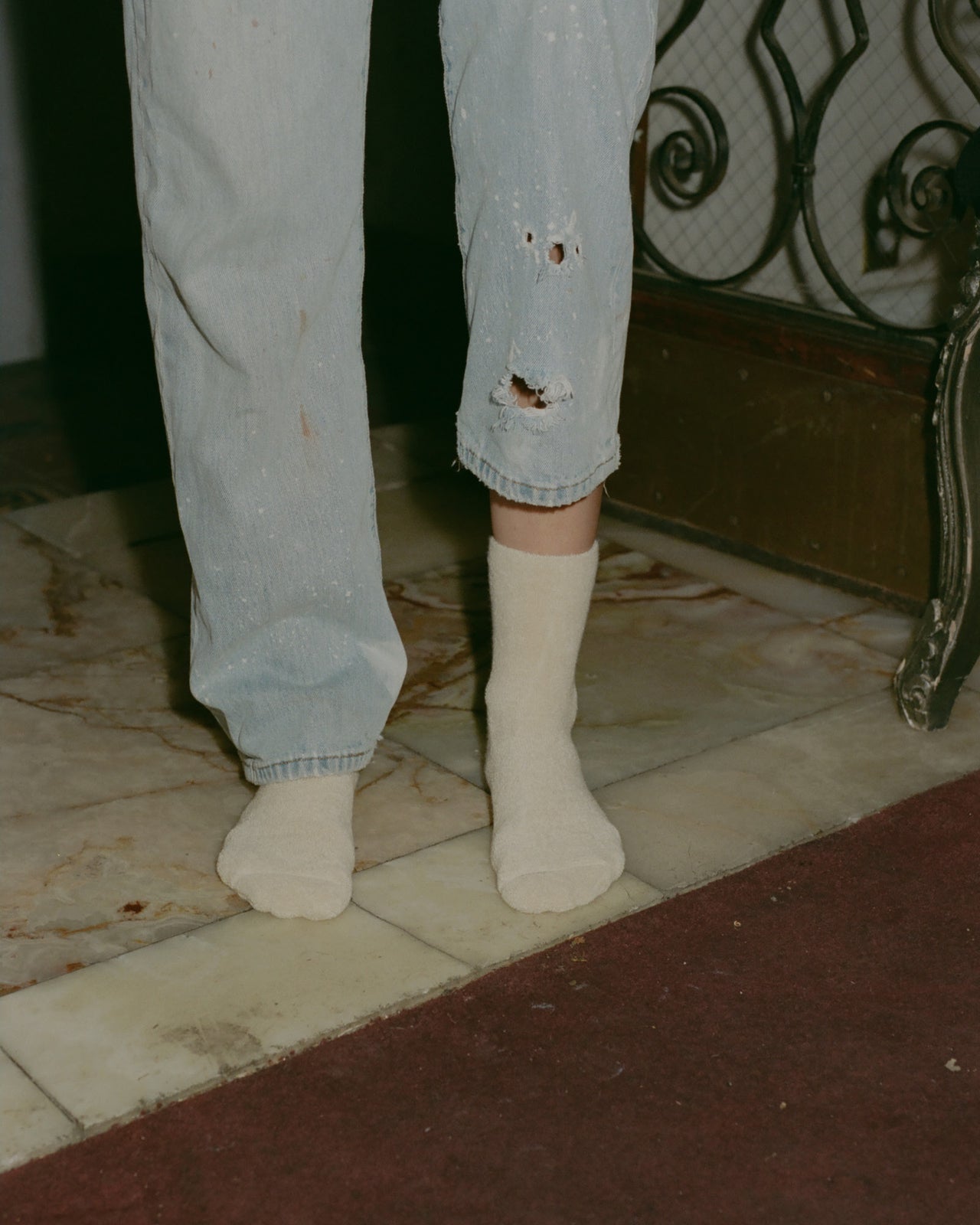 Buckle Overankle Socks - Longstaple Cotton - Off White