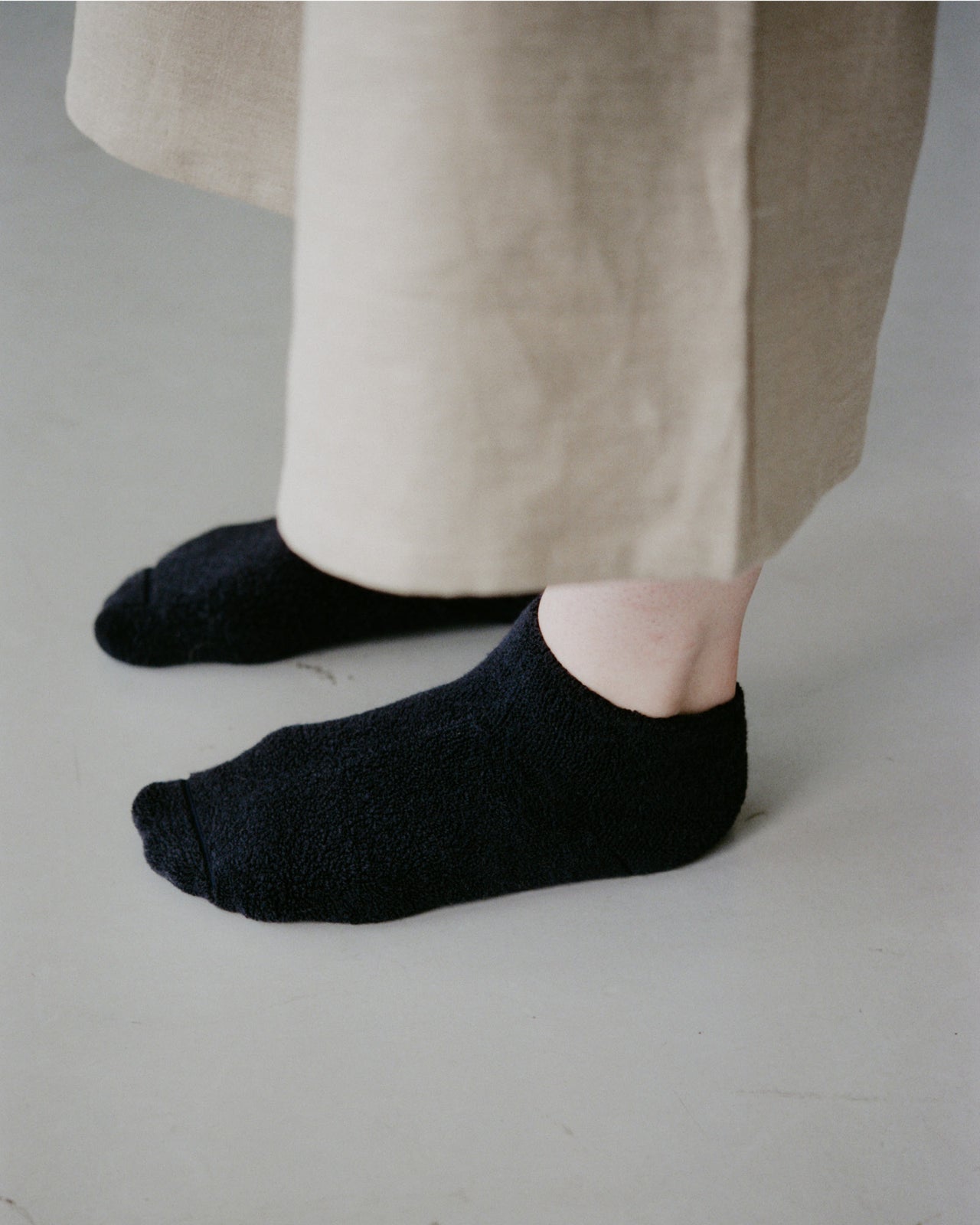 Buckle Ankle Socks - Longstaple Cotton - Navy - SU23