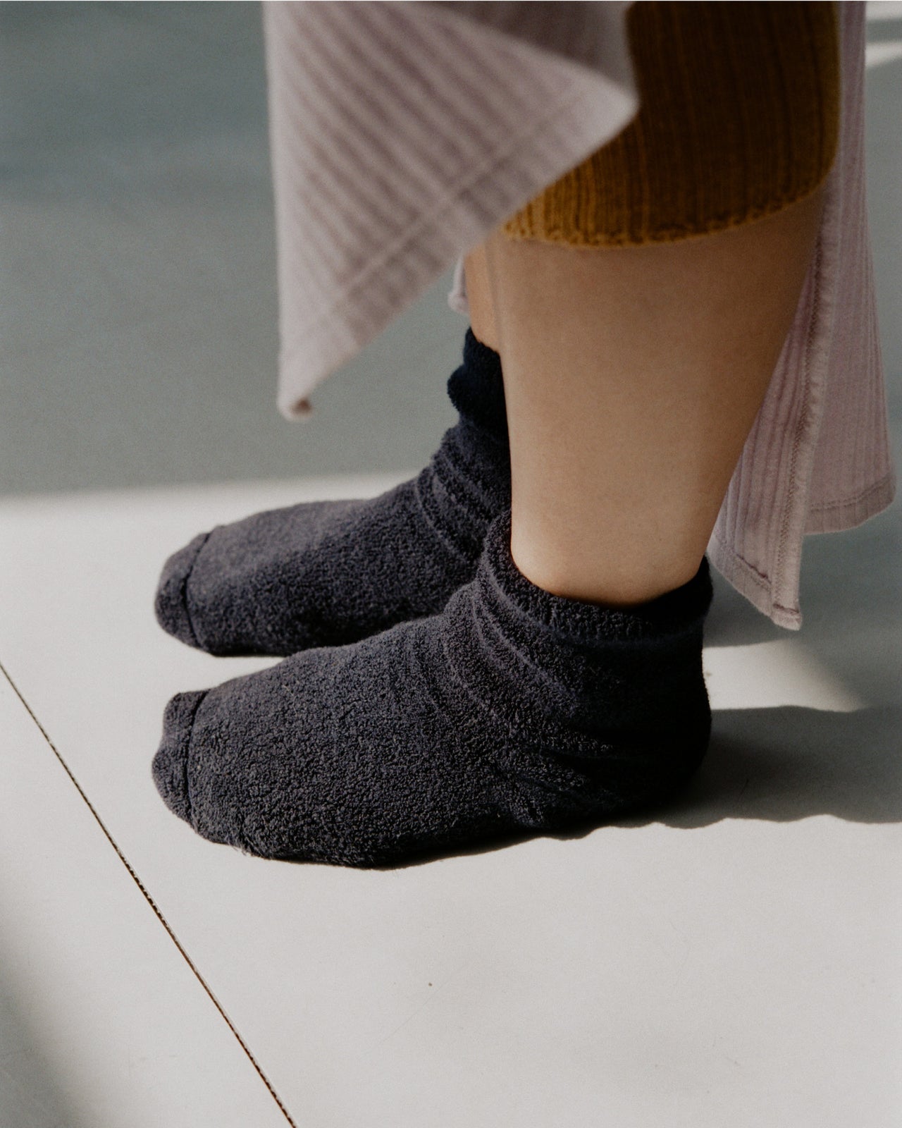 Buckle Overankle Socks - Longstaple Cotton - Navy - SU23