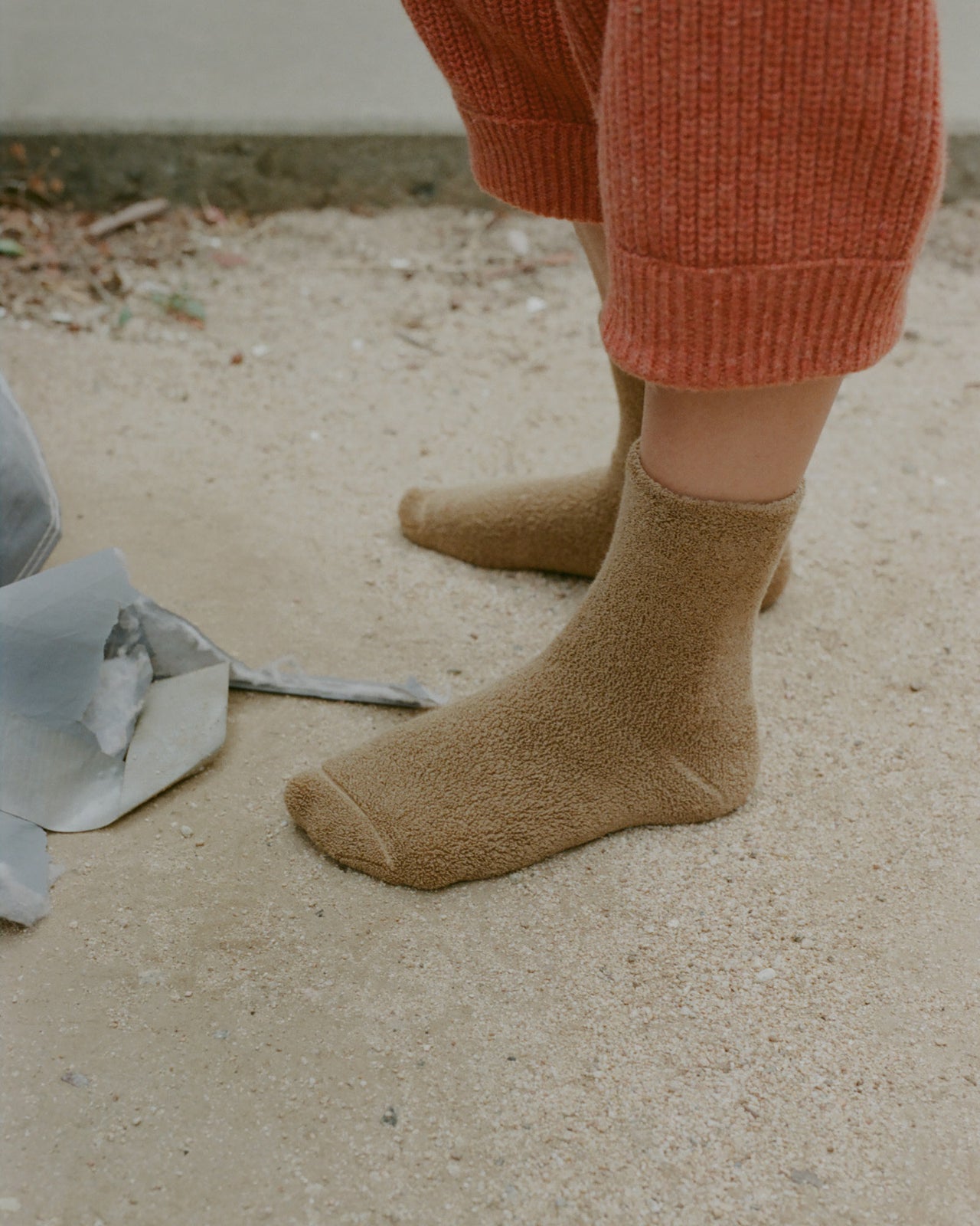 Buckle Overankle Socks - Longstaple Cotton - Glen Brown - AU22