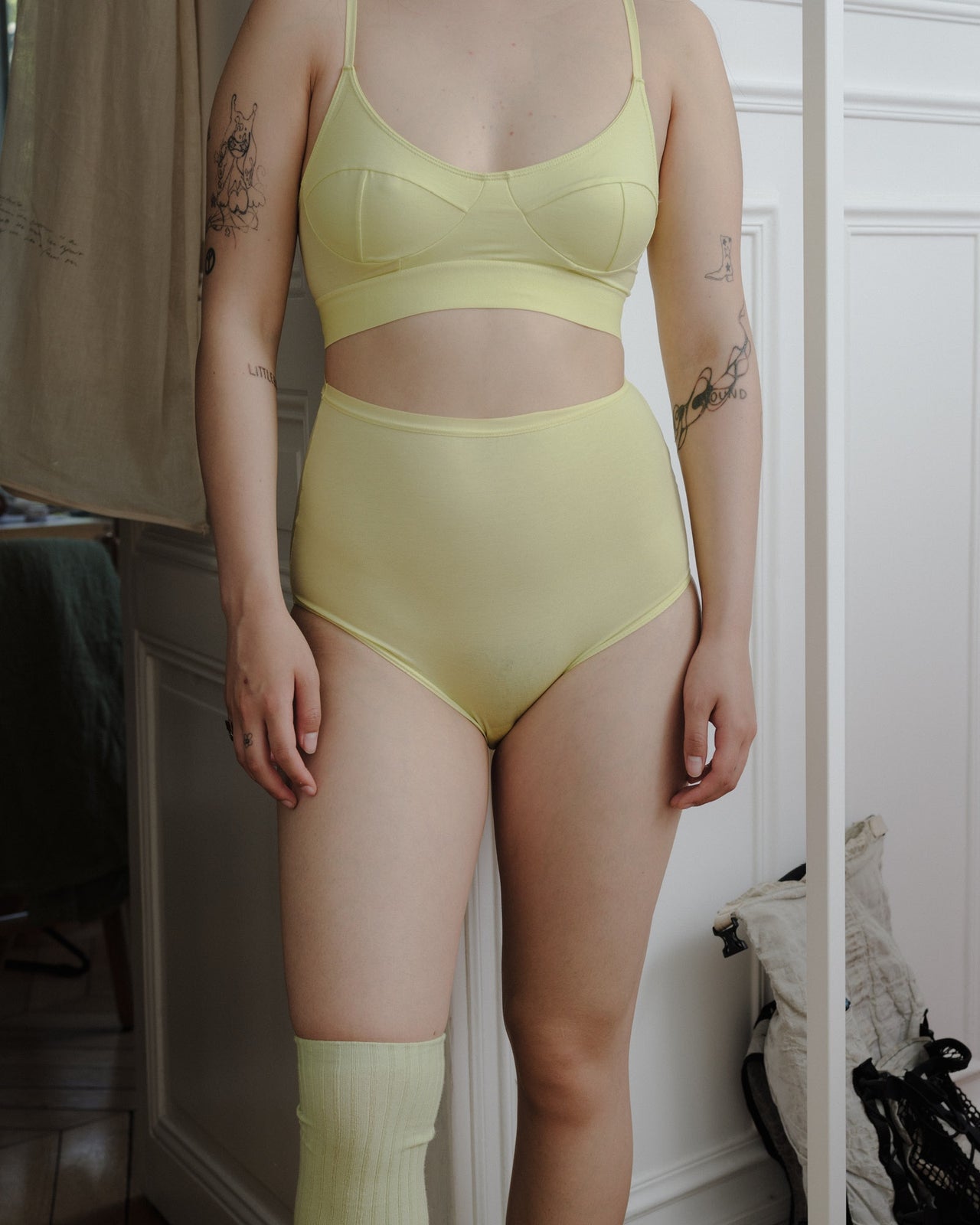 Highwaist Bell Pants - Bamboo Lyocell - Lime