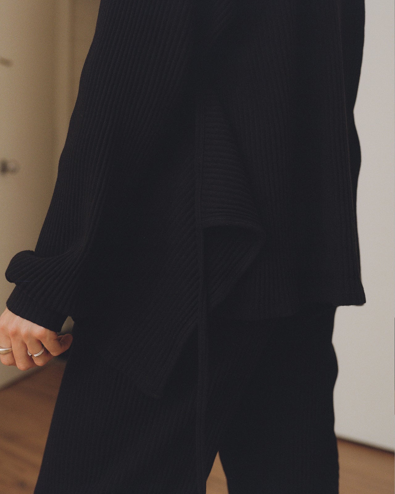 Shaw Long Sleeve - Fleece Rib - Black